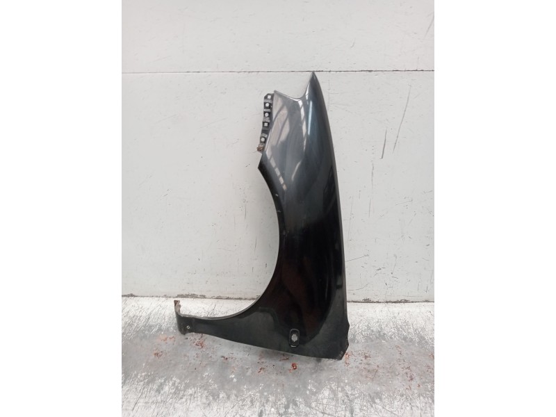 Recambio de aleta delantera izquierda para audi a3 (8l1) 1.6 referencia OEM IAM   2000