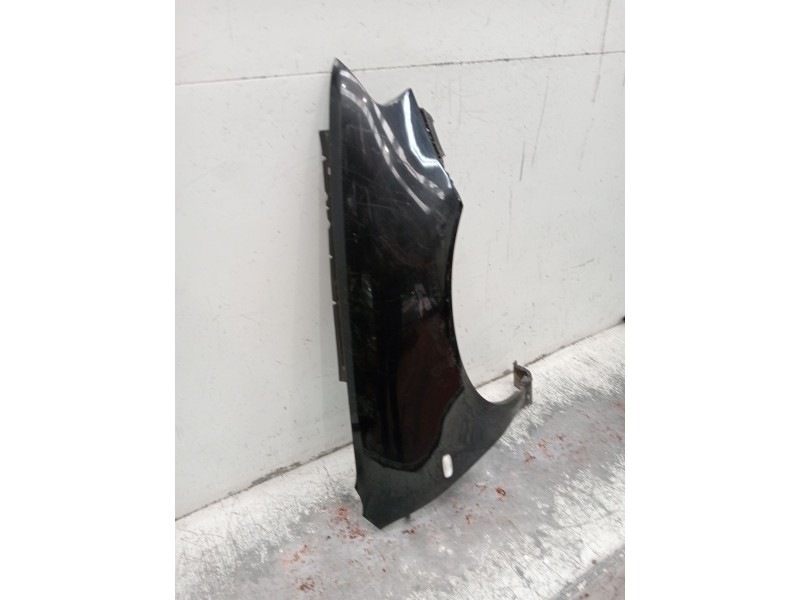 Recambio de aleta delantera derecha para audi a3 (8l1) 1.6 referencia OEM IAM   2000