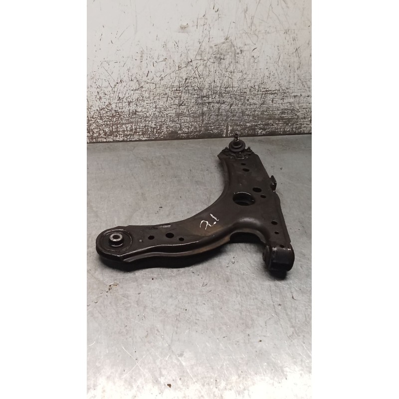 Recambio de brazo suspension inferior delantero izquierdo para audi a3 (8l1) 1.6 referencia OEM IAM   00