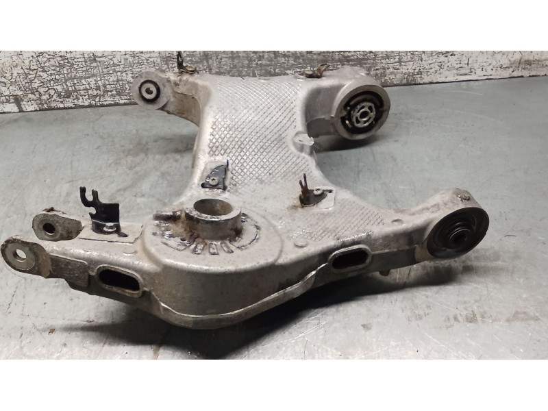 Recambio de brazo suspension inferior trasero izquierdo para land rover discovery sport (l550) 2.0 d 4x4 referencia OEM IAM A1S1