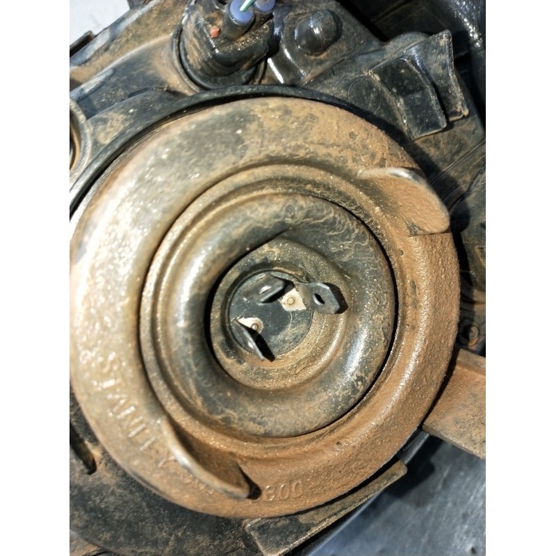 Recambio de faro derecho para mitsubishi l200 / triton (ka_t, kb_t) 2.5 di-d 4wd (kb4t) referencia OEM IAM   2005