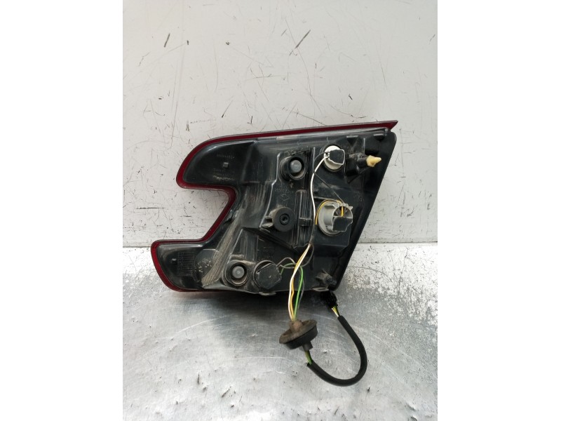 Recambio de piloto trasero izquierdo interior para renault megane iii grandtour (kz0/1) 1.6 16v (kz0u, kz1b, kz1u) referencia OE
