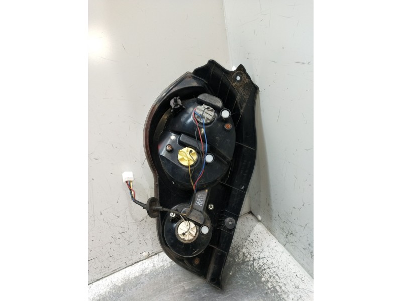 Recambio de piloto trasero derecho para chevrolet spark (m300) 1.0 referencia OEM IAM   2010