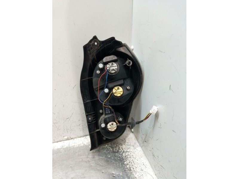 Recambio de piloto trasero izquierdo para chevrolet spark (m300) 1.0 referencia OEM IAM   2010