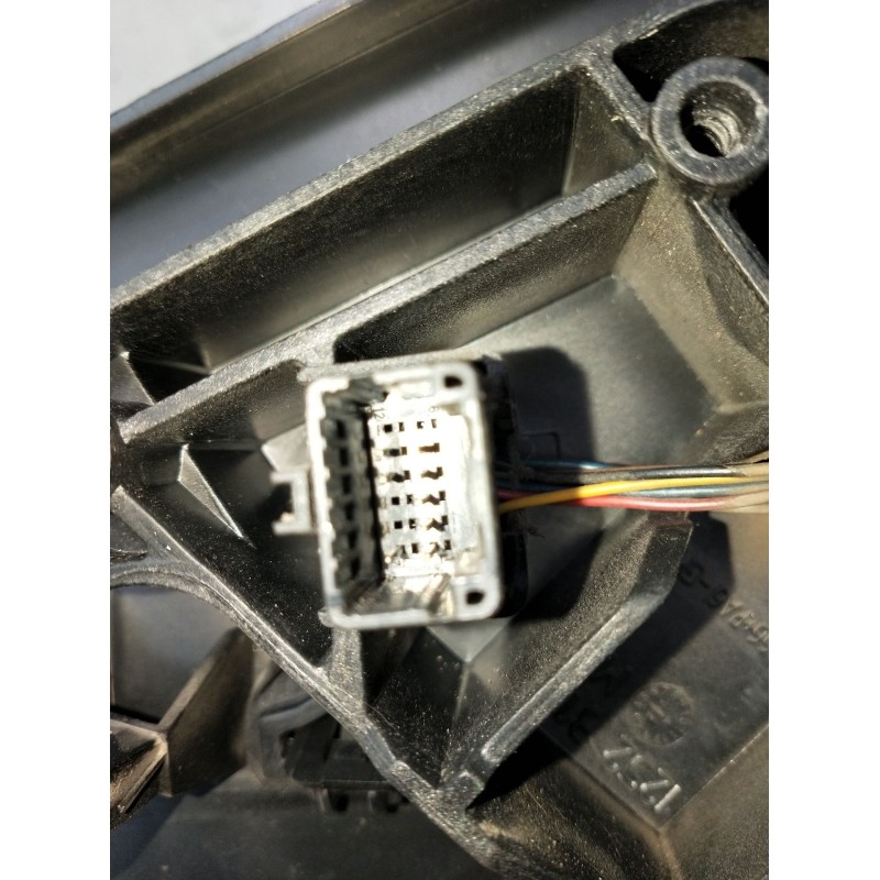 Recambio de retrovisor derecho para renault megane iii grandtour (kz0/1) 1.6 16v (kz0u, kz1b, kz1u) referencia OEM IAM  ELÉCTRIC