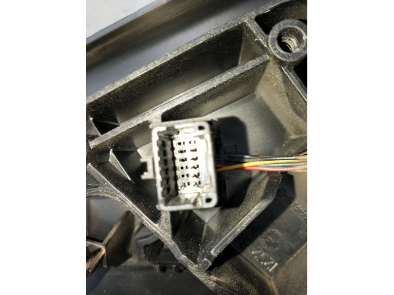 Recambio de retrovisor derecho para renault megane iii grandtour (kz0/1) 1.6 16v (kz0u, kz1b, kz1u) referencia OEM IAM  ELÉCTRIC
