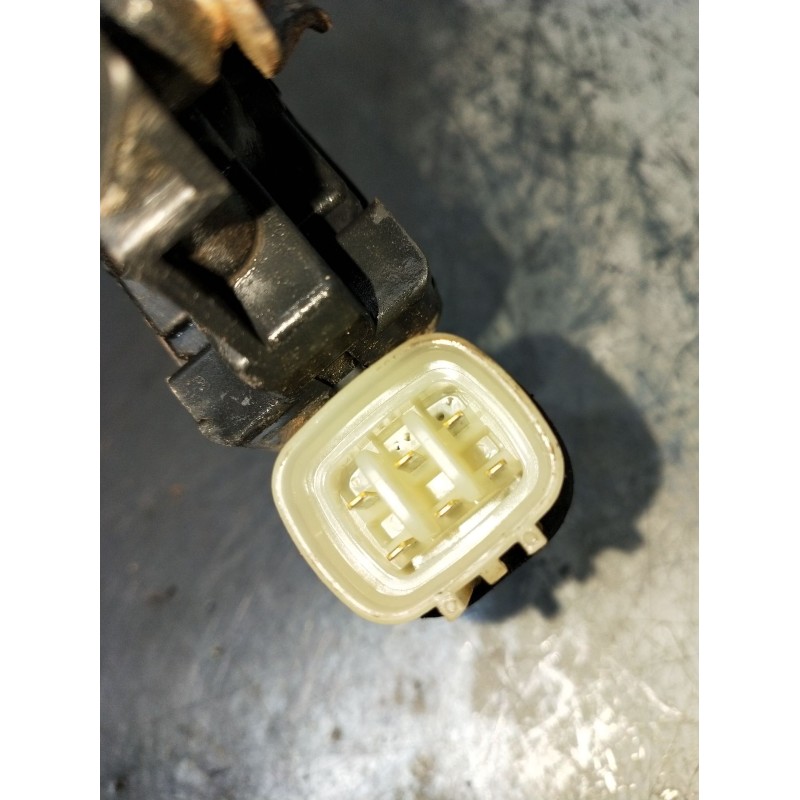 Recambio de elevalunas delantero derecho para mitsubishi l200 / triton (ka_t, kb_t) 2.5 di-d 4wd (kb4t) referencia OEM IAM  5P 2