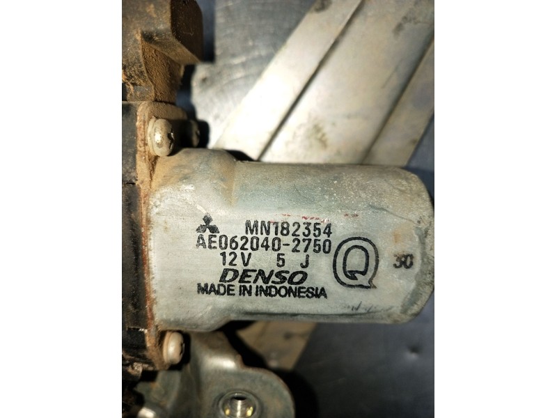 Recambio de elevalunas trasero izquierdo para mitsubishi l200 / triton (ka_t, kb_t) 2.5 di-d 4wd (kb4t) referencia OEM IAM AE062