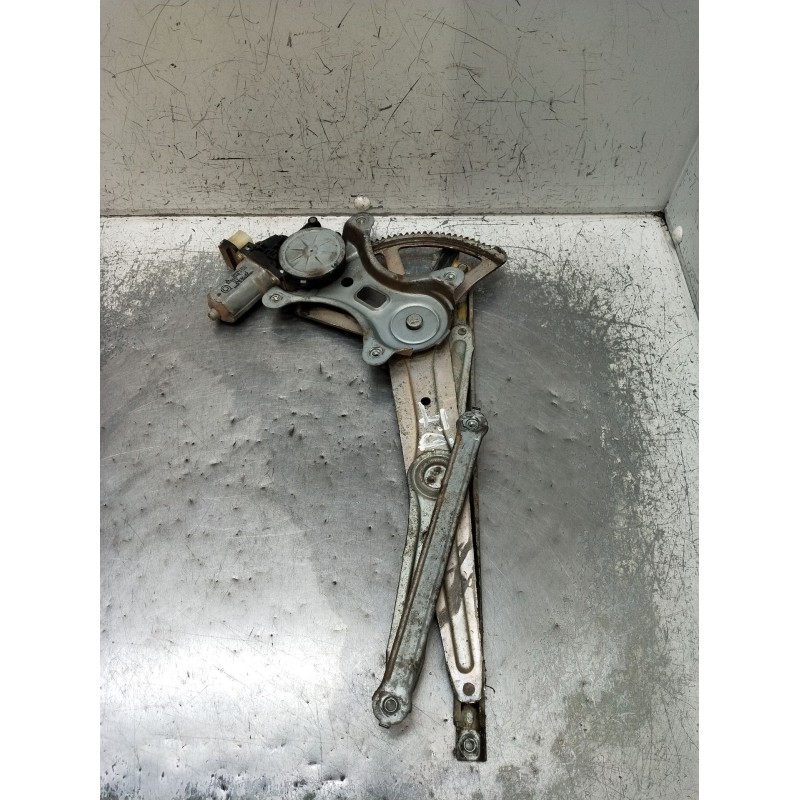 Recambio de elevalunas delantero izquierdo para mitsubishi l200 / triton (ka_t, kb_t) 2.5 di-d 4wd (kb4t) referencia OEM IAM  5P
