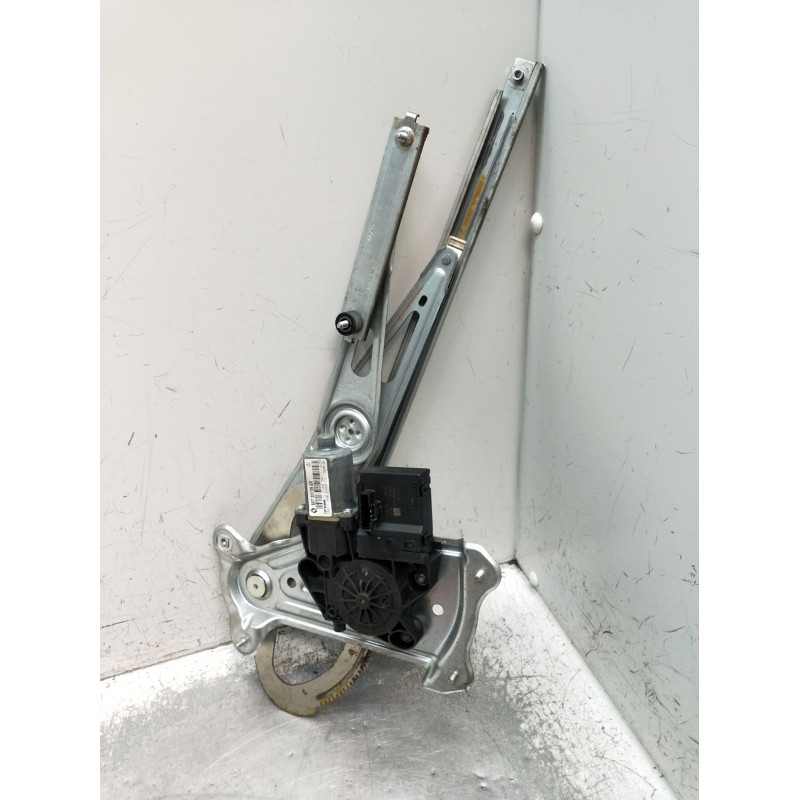 Recambio de elevalunas delantero derecho para renault megane iii grandtour (kz0/1) 1.6 16v (kz0u, kz1b, kz1u) referencia OEM IAM