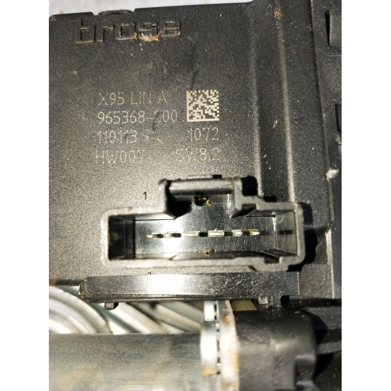 Recambio de elevalunas delantero derecho para renault megane iii grandtour (kz0/1) 1.6 16v (kz0u, kz1b, kz1u) referencia OEM IAM