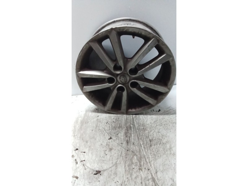 Recambio de juego llantas para toyota auris referencia OEM IAM 6.50J16CH ET45 2611YYZ50