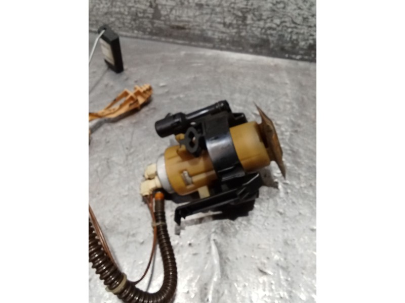 Recambio de bomba combustible para bmw 5 (e39) 528 i referencia OEM IAM 1183130 230197012 95