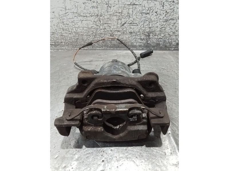 Recambio de pinza freno delantera izquierda para bmw 5 (e39) 528 i referencia OEM IAM   95