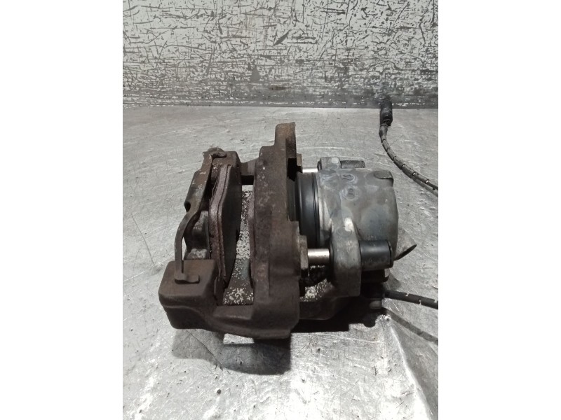 Recambio de pinza freno delantera izquierda para bmw 5 (e39) 528 i referencia OEM IAM   95