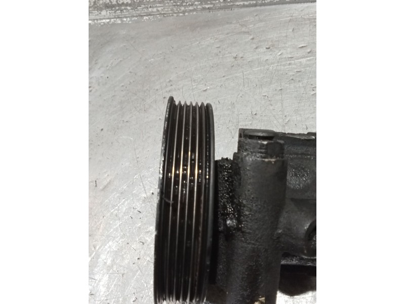 Recambio de bomba direccion para renault kangoo (kc0/1_) 1.5 dci (kc07) referencia OEM IAM   03