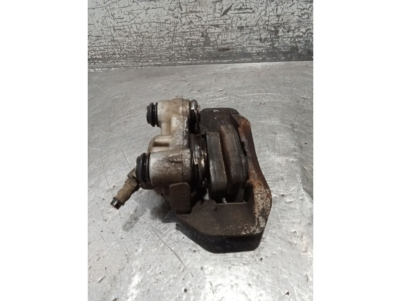 Recambio de pinza freno delantera izquierda para peugeot 106 ii (1a_, 1c_) 1.5 d referencia OEM IAM   96