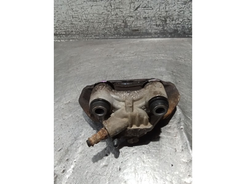 Recambio de pinza freno delantera derecha para peugeot 106 ii (1a_, 1c_) 1.5 d referencia OEM IAM   96
