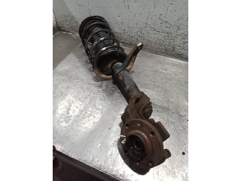 Recambio de mangueta delantera izquierda para peugeot 106 ii (1a_, 1c_) 1.5 d referencia OEM IAM  CONICO 96