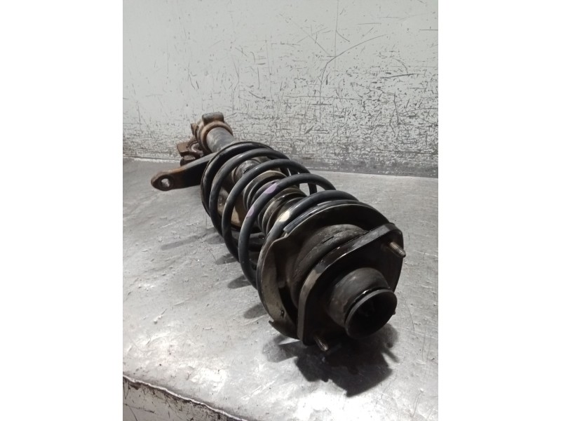 Recambio de mangueta delantera derecha para peugeot 106 ii (1a_, 1c_) 1.5 d referencia OEM IAM  CONICO 96