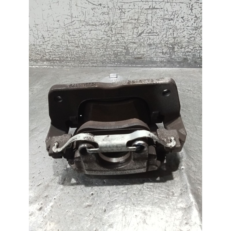 Recambio de pinza freno delantera derecha para opel combo e tour / life (k9) 1.5 referencia OEM IAM 9830798780 11360112743 17