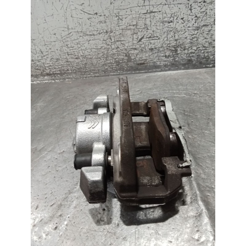 Recambio de pinza freno delantera derecha para opel combo e tour / life (k9) 1.5 referencia OEM IAM 9830798780 11360112743 17