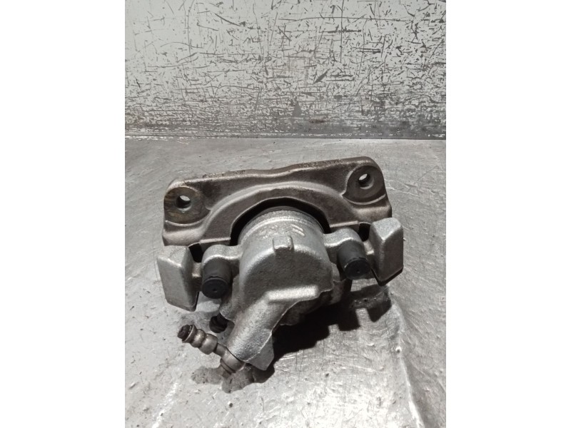 Recambio de pinza freno delantera derecha para opel combo e tour / life (k9) 1.5 referencia OEM IAM 9830798780 11360112743 17