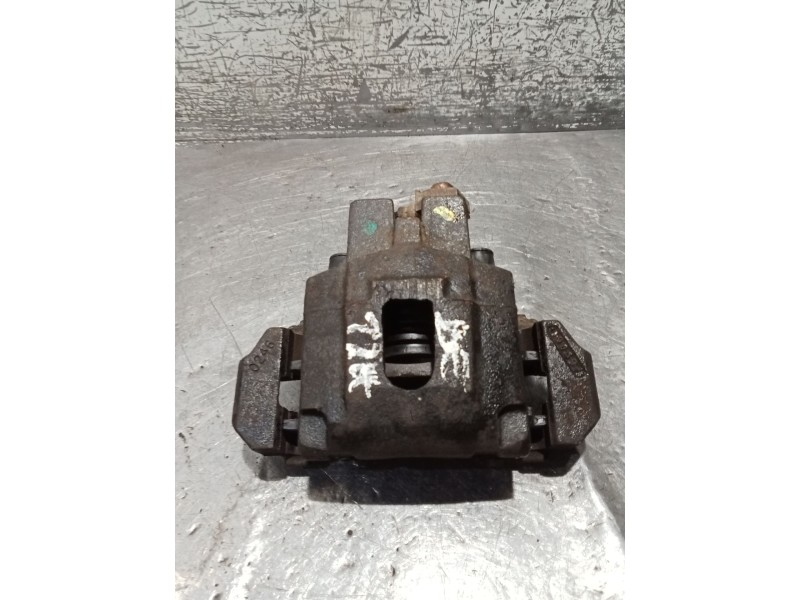 Recambio de pinza freno trasera derecha para jeep grand cherokee ii (wj, wg) 3.1 td 4x4 referencia OEM IAM   99
