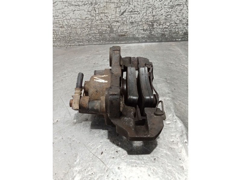 Recambio de pinza freno trasera derecha para jeep grand cherokee ii (wj, wg) 3.1 td 4x4 referencia OEM IAM   99