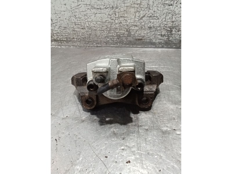 Recambio de pinza freno trasera izquierda para jeep grand cherokee ii (wj, wg) 3.1 td 4x4 referencia OEM IAM   99