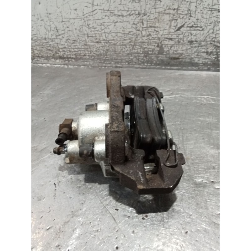 Recambio de pinza freno trasera izquierda para jeep grand cherokee ii (wj, wg) 3.1 td 4x4 referencia OEM IAM   99