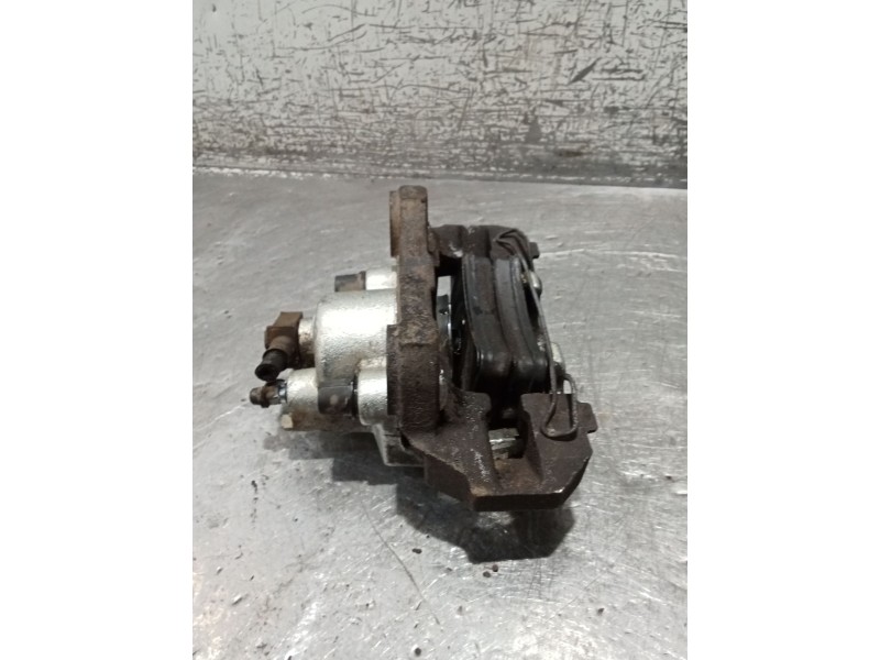 Recambio de pinza freno trasera izquierda para jeep grand cherokee ii (wj, wg) 3.1 td 4x4 referencia OEM IAM   99