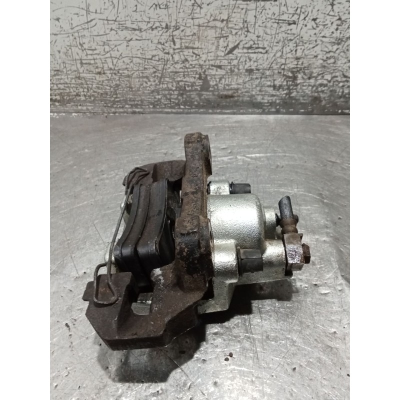 Recambio de pinza freno trasera izquierda para jeep grand cherokee ii (wj, wg) 3.1 td 4x4 referencia OEM IAM   99