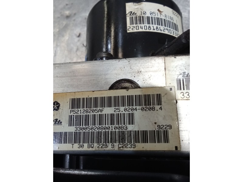 Recambio de abs para jeep grand cherokee ii (wj, wg) 3.1 td 4x4 referencia OEM IAM P52128205AF 33005020800 1005118186 99