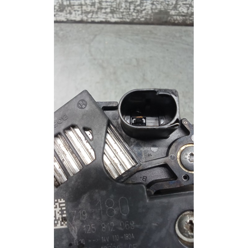 Recambio de alternador para land rover discovery sport (l550) 2.0 d 4x4 referencia OEM IAM 0125812068 GX7310300CE 15 180A