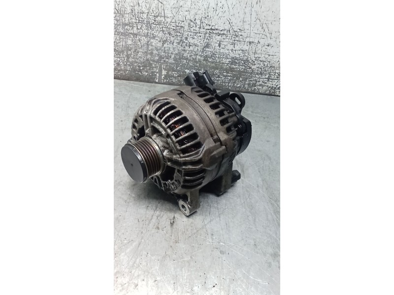 Recambio de alternador para citroën c3 i (fc_, fn_) 1.4 hdi referencia OEM IAM 9646321880 0124525035 06 150A