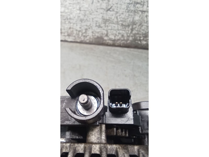 Recambio de alternador para citroën c3 i (fc_, fn_) 1.4 hdi referencia OEM IAM 9646321880 0124525035 06 150A