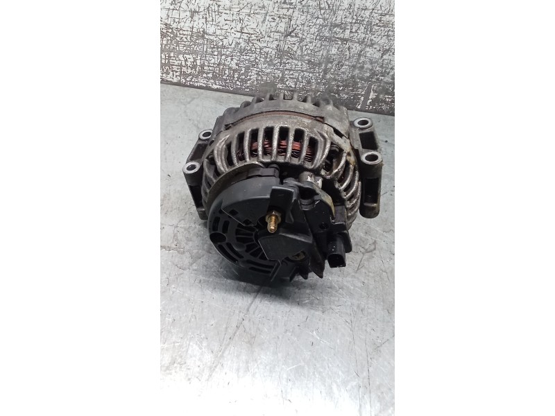 Recambio de alternador para mercedes-benz vito / mixto furgoneta (w639) 111 cdi (639.601, 639.603, 639.605) referencia OEM IAM 0