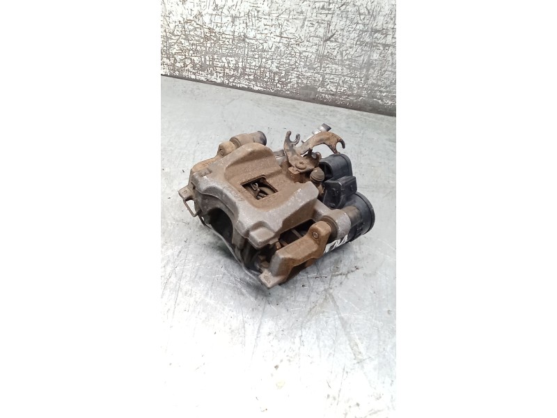 Recambio de pinza freno trasera derecha para land rover discovery sport (l550) 2.0 d 4x4 referencia OEM IAM FK722K327BD ELECTRIC
