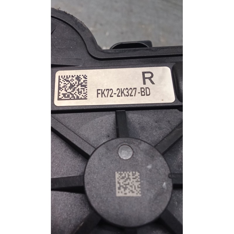 Recambio de pinza freno trasera derecha para land rover discovery sport (l550) 2.0 d 4x4 referencia OEM IAM FK722K327BD ELECTRIC