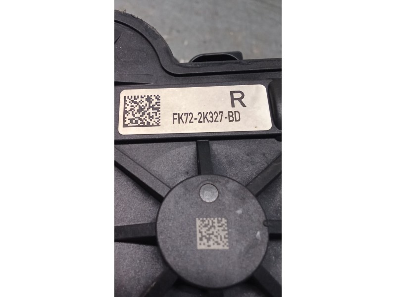 Recambio de pinza freno trasera derecha para land rover discovery sport (l550) 2.0 d 4x4 referencia OEM IAM FK722K327BD ELECTRIC