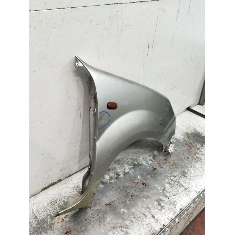 Recambio de aleta delantera derecha para renault kangoo (kc0/1_) 1.5 dci (kc07) referencia OEM IAM  VER FOTOS 2003