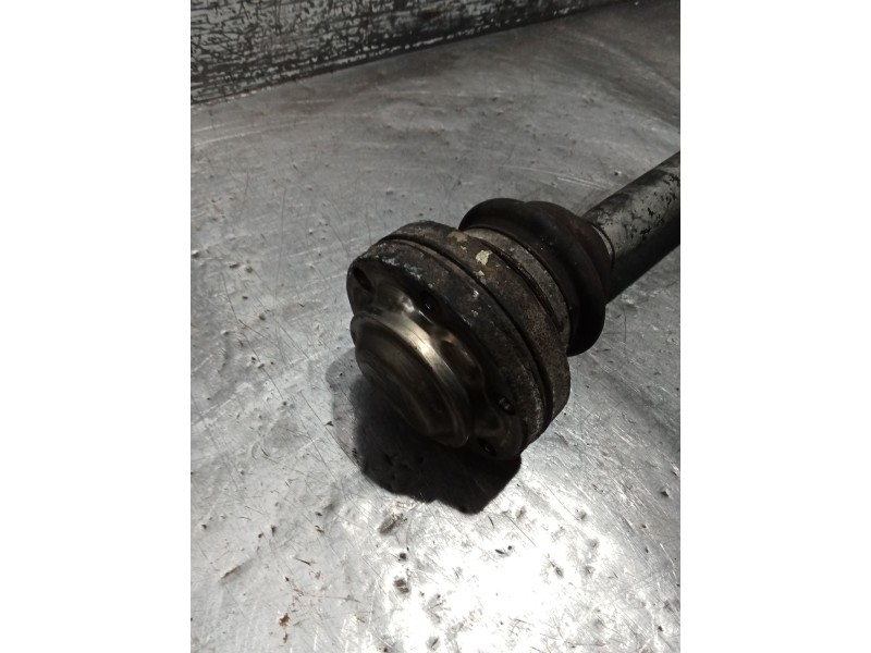 Recambio de transmision trasera derecha para bmw 5 (e39) 528 i referencia OEM IAM   95