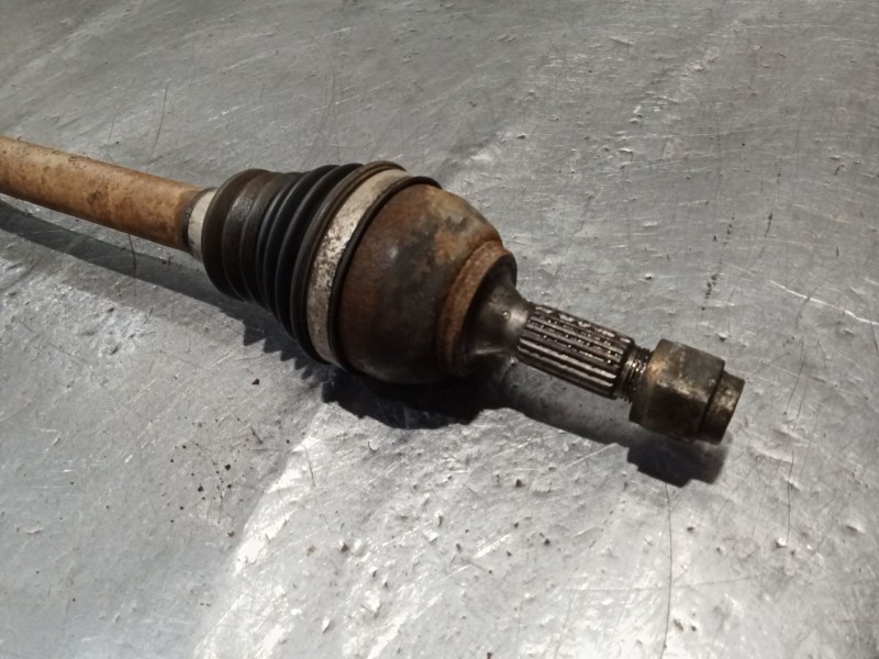 Recambio de transmision delantera derecha para peugeot 106 ii (1a_, 1c_) 1.5 d referencia OEM IAM  CONICO 96
