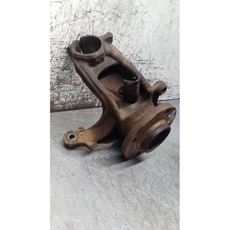 Recambio de mangueta delantera derecha para citroën c3 i (fc_, fn_) 1.4 hdi referencia OEM IAM   06