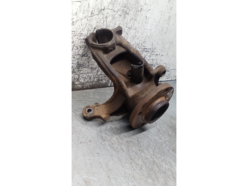 Recambio de mangueta delantera derecha para citroën c3 i (fc_, fn_) 1.4 hdi referencia OEM IAM   06