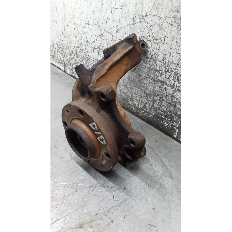 Recambio de mangueta delantera derecha para citroën c3 i (fc_, fn_) 1.4 hdi referencia OEM IAM   06