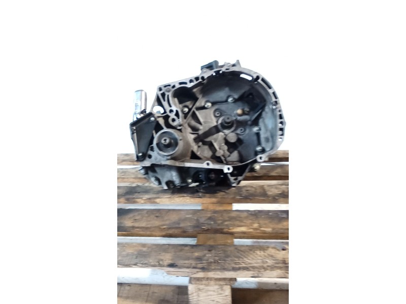 Recambio de caja cambios para renault kangoo (kc0/1_) 1.5 dci (kc07) referencia OEM IAM JB3974 5V S073701