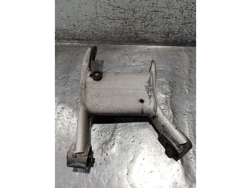 Recambio de brazo suspension inferior trasero derecho para bmw 5 (e39) 528 i referencia OEM IAM 540031530  95