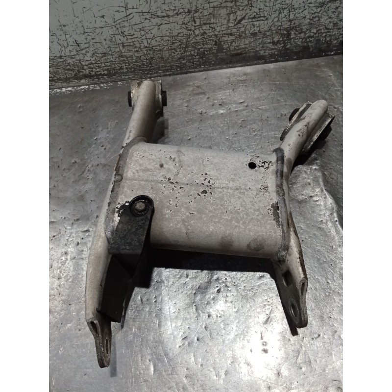 Recambio de brazo suspension inferior trasero izquierdo para bmw 5 (e39) 528 i referencia OEM IAM 530041701  95